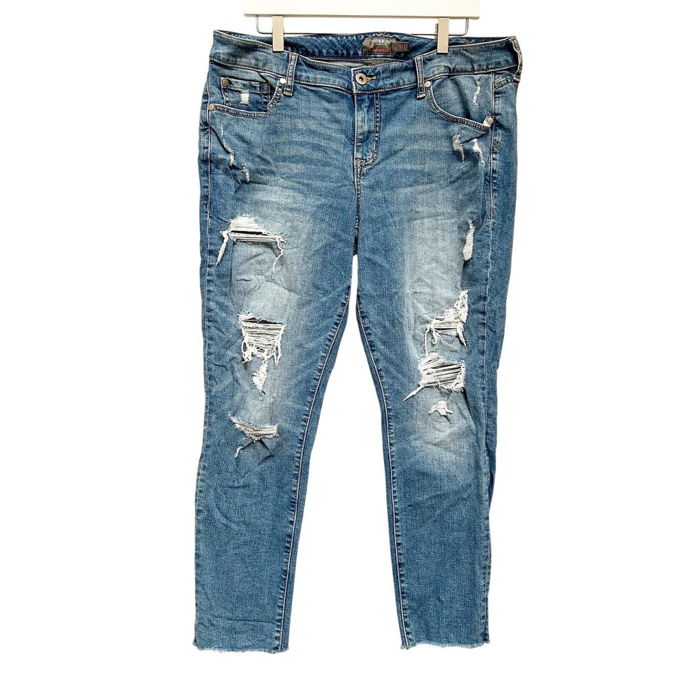 TORRID Distressed Crop Boyfriend Jeans Womens Plus Size 12 Medium Wash